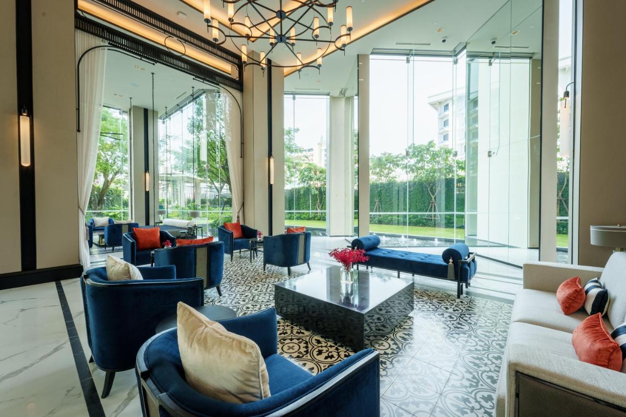 Somerset Pattaya Zewnętrze zdjęcie The lobby of the hotel