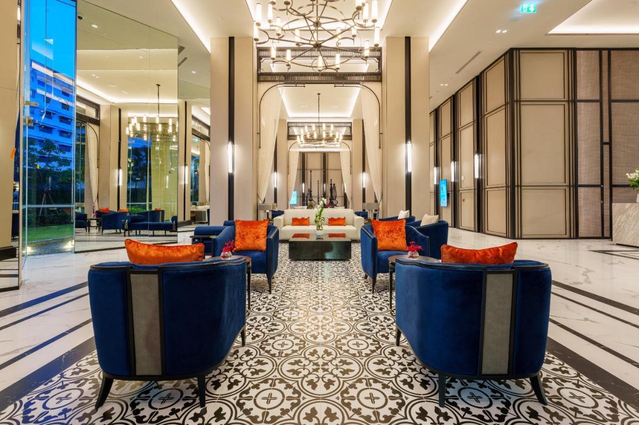 Somerset Pattaya Zewnętrze zdjęcie The lobby of the hotel